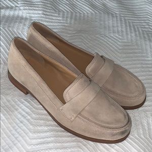 Franco Sarto tan suede flat